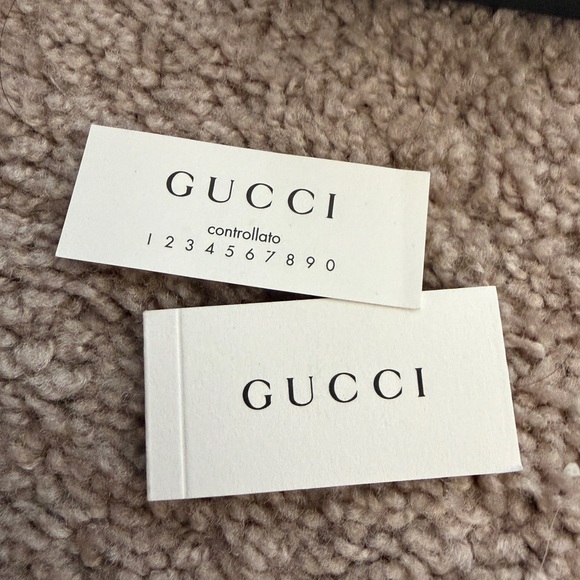 Gucci Interlocking Silver Bracelet - Picture 7 of 9